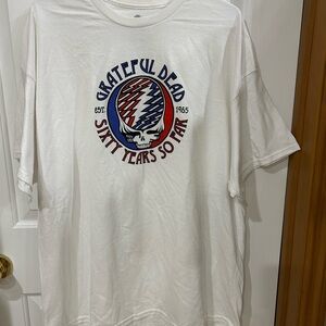 Grateful Dead White Tee with Red and Blue Skull Design